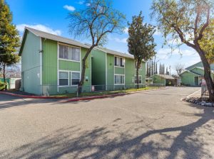 Alderwood Apartments